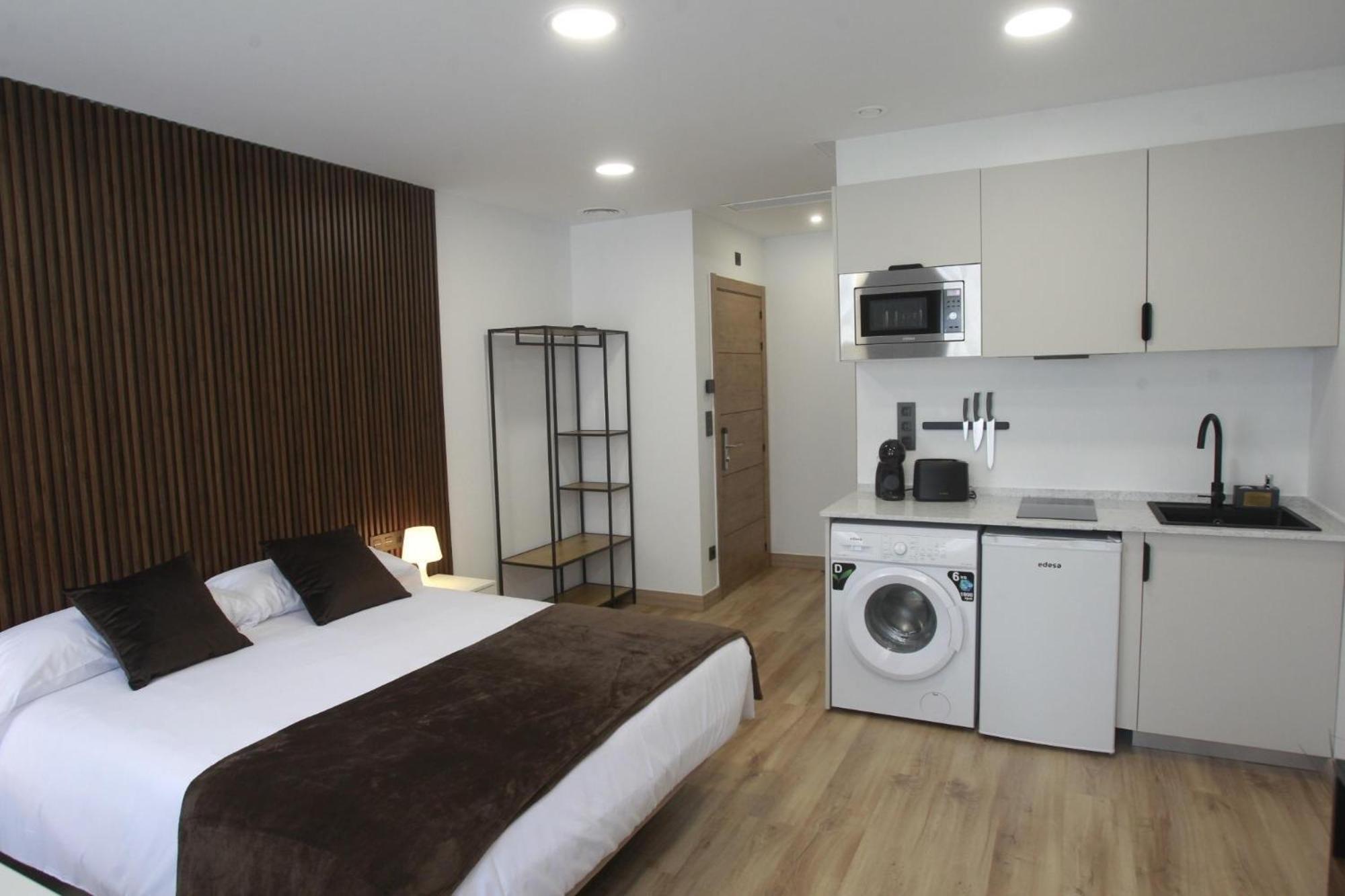 Tierra De Lemos- Turisticos Apartment